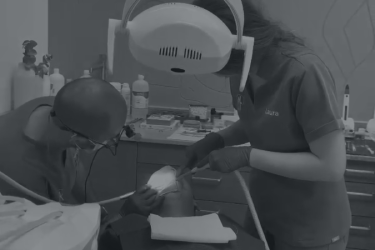 clinica dental aparicio y laguna profesionalidad